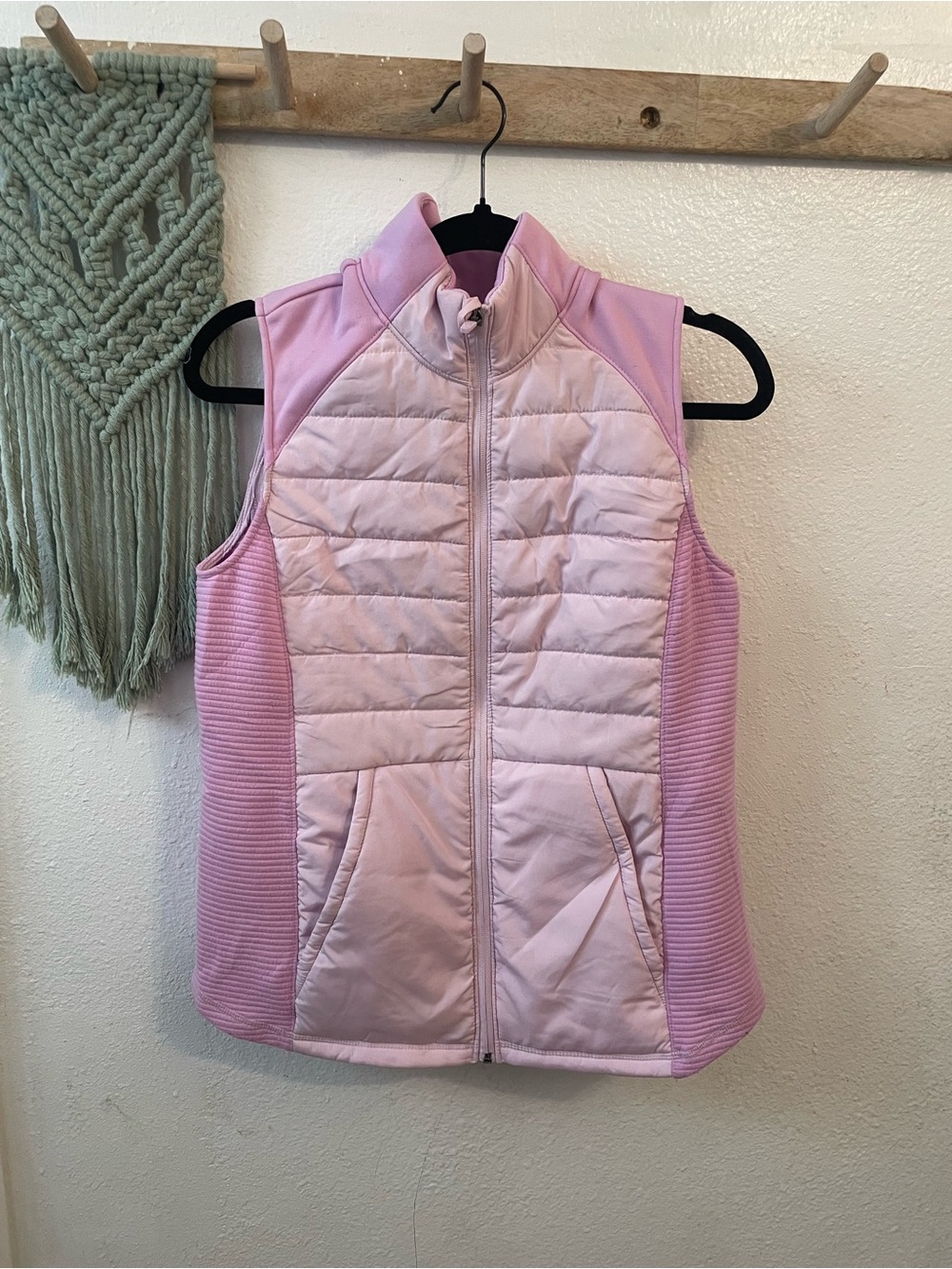 tek gear Light Pink Quilted Vest